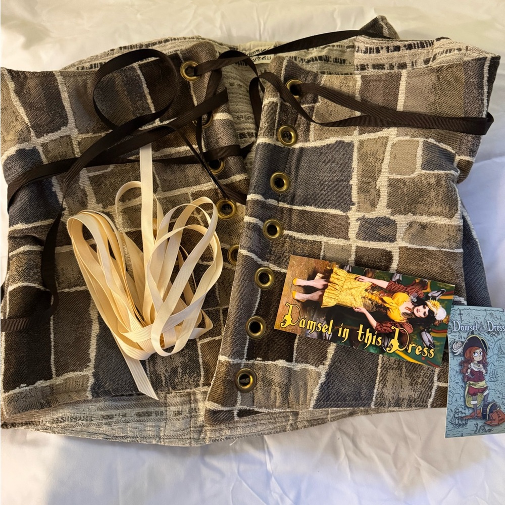 Elegant Women's Corset Belt - Brown and Cream